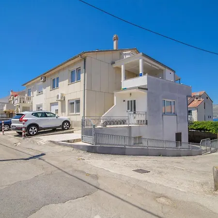 Apartments Tonka Trogir Exterior foto