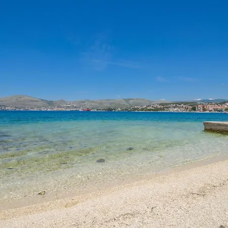 Apartments Tonka Trogir Exterior foto